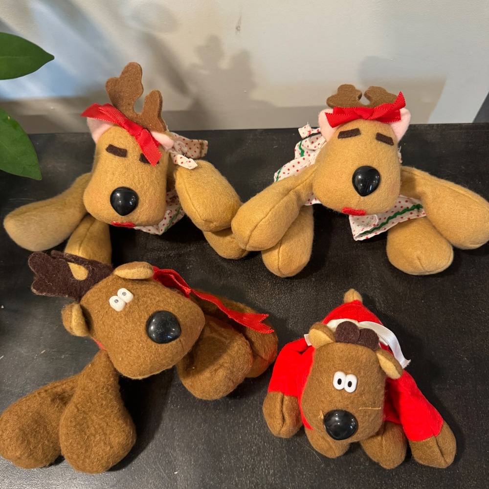 Vintage 1986 Hallmark Randy Reindeer Plush Set of 4 Christmas Holiday Decor 80s